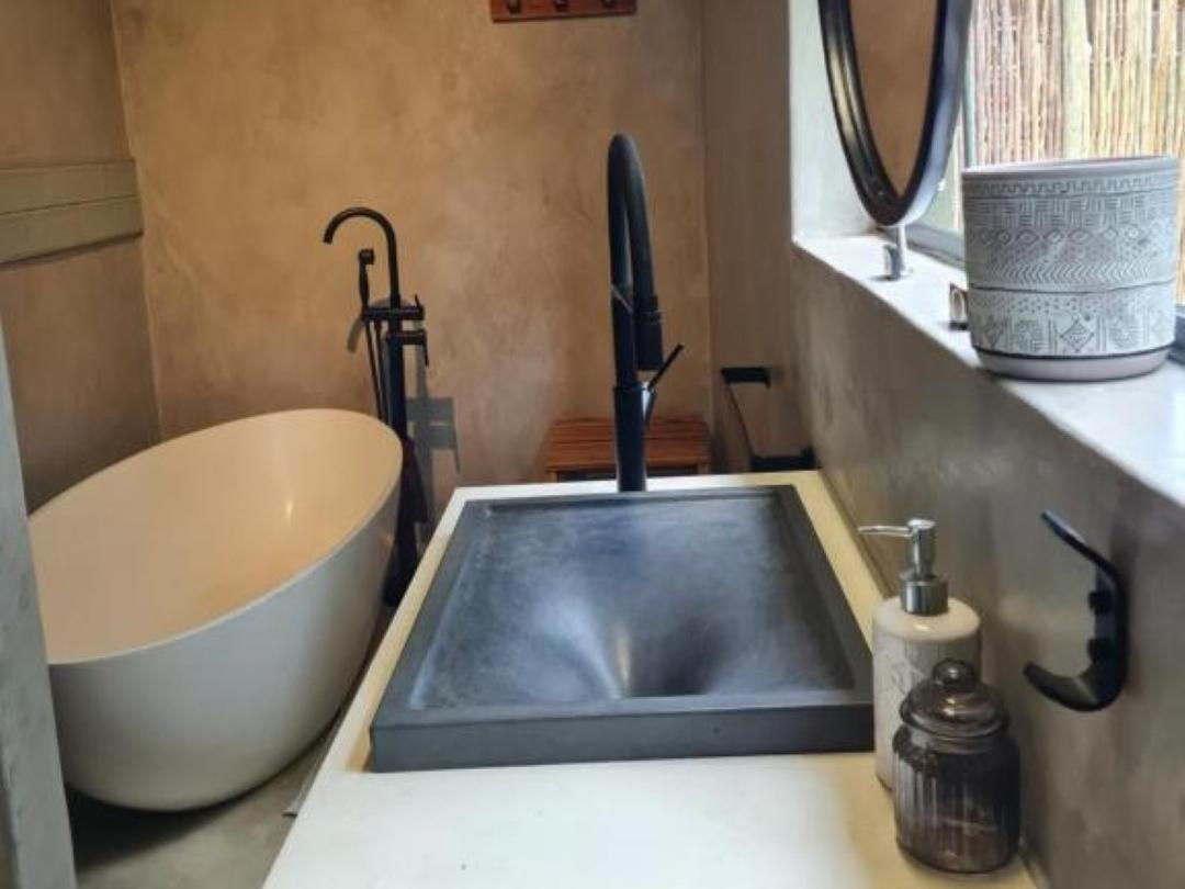 Croc Orvyll'S Kruger Lodge Marloth Park Δωμάτιο φωτογραφία